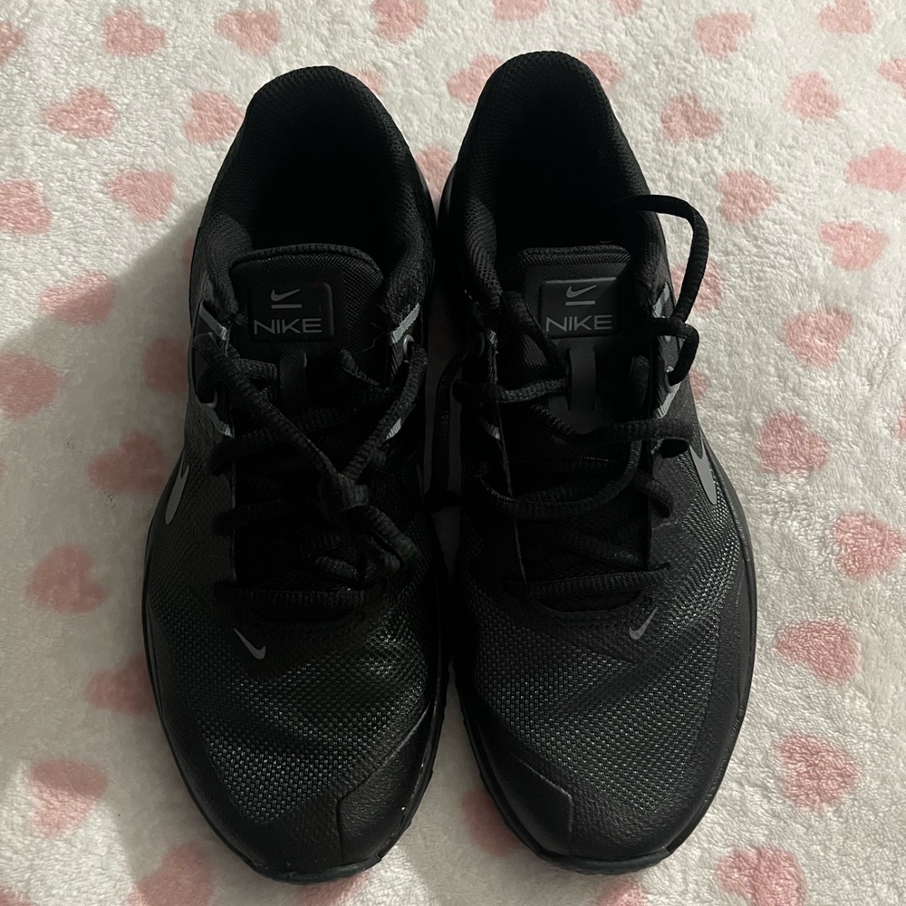 Men’s Black Nike Varsity Compete TR 3
